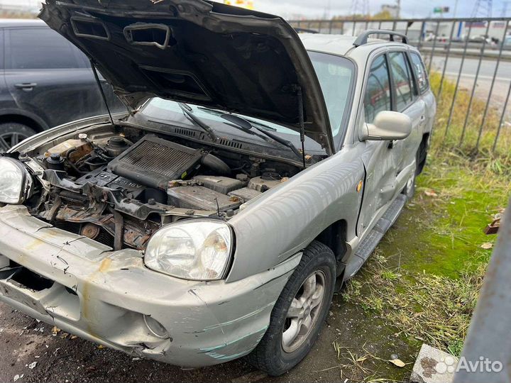 Hyundai Santa Fe 2.0 AT, 2011, битый, 195 000 км