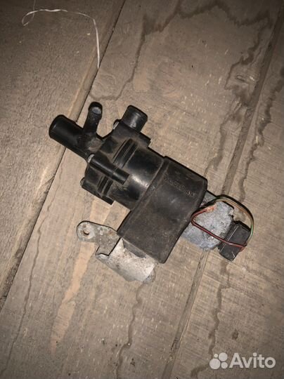 Помпа водяная mercedes