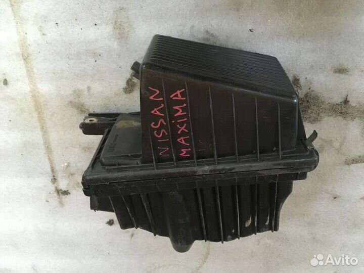 Воздушный фильтр корпус в сборе (Nissan Maxima)