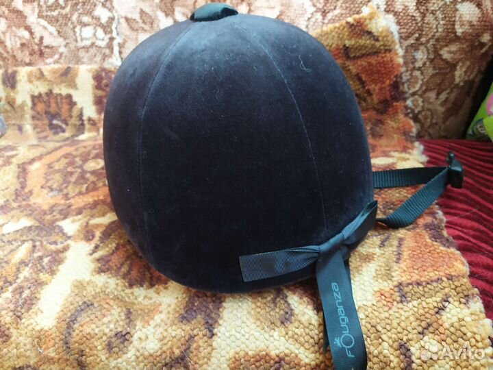 Шлем и перчатки для конного спорта верховой езды