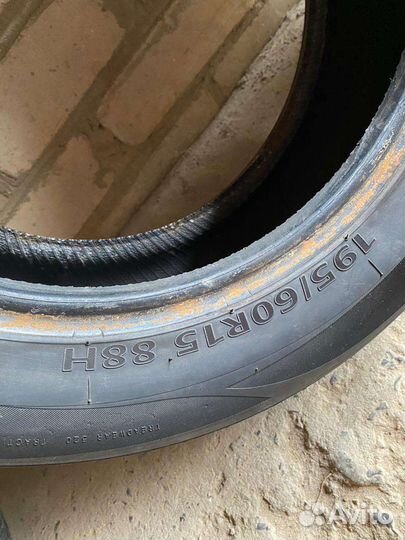 Kumho Sense KR26 195/60 R15