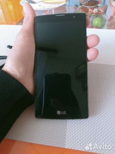 LG A100