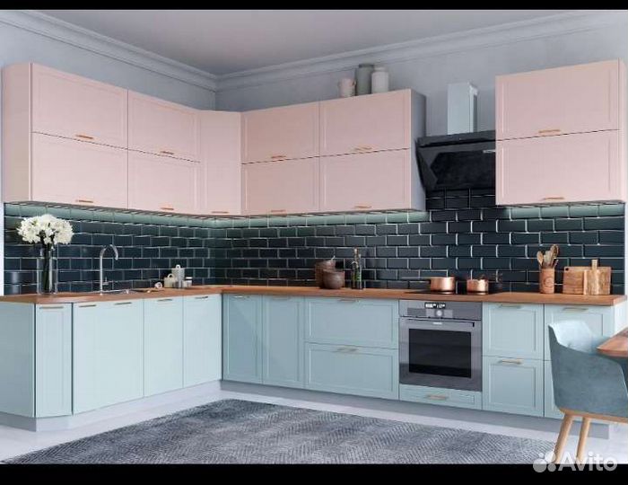 Кухонный гарнитур угловой