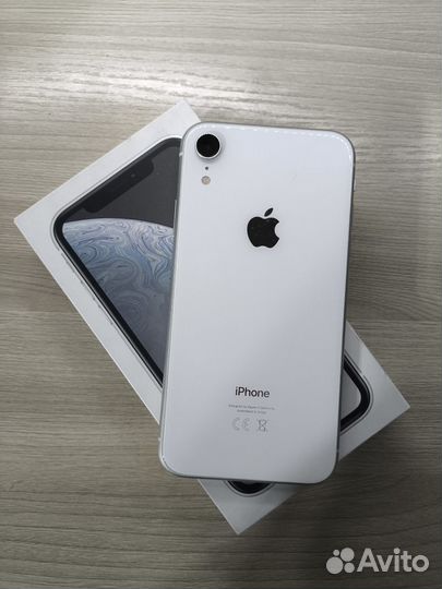 iPhone Xr, 64 ГБ