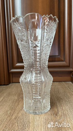 Большая хрустальная ваза для цветов СССР