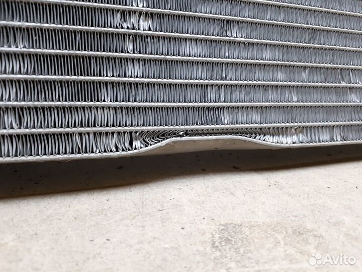 Радиатор кондиционера Renault Fluence