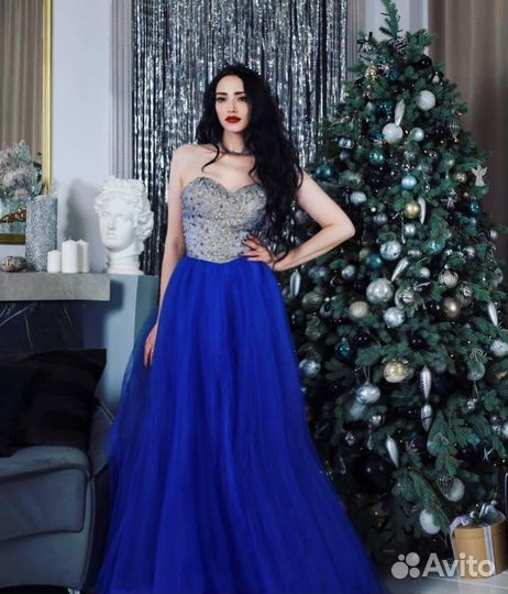 Вечернее платье