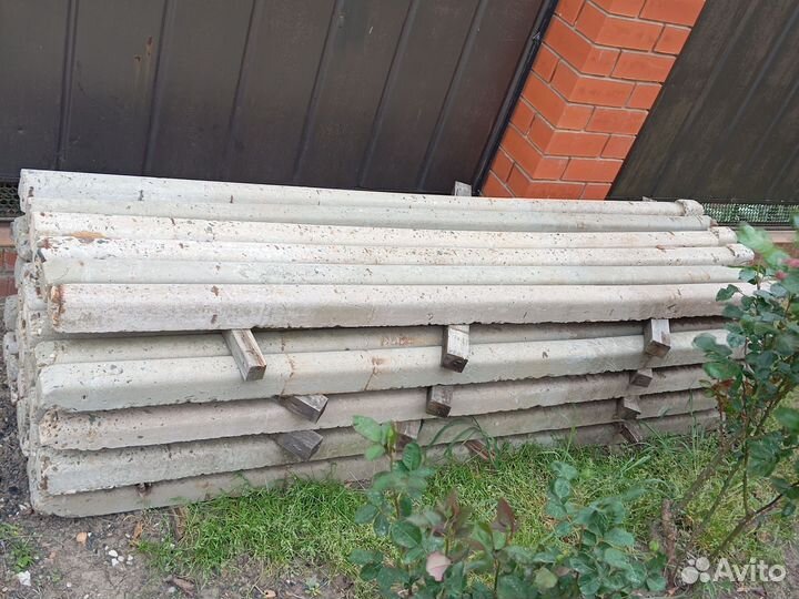 Бетонные столбики для забора