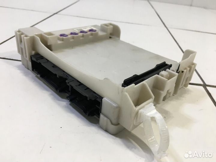 Блок предохранителей Toyota Camry XV70 70