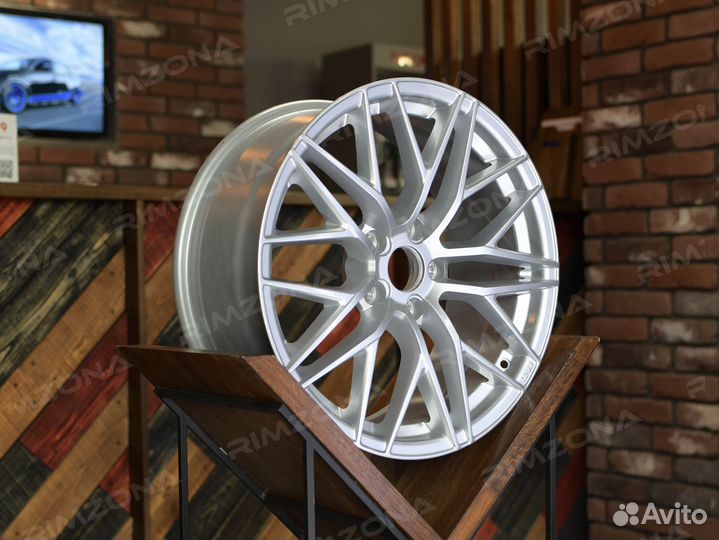 Литые диски Vorsteiner R19 для Skoda. Рассрочка