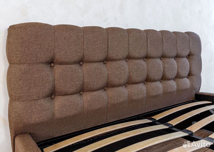 Кровать с матрасом 140х200 Марсель в рогожке