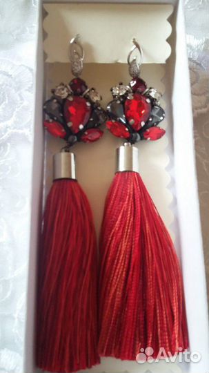 Серьги красные и белые