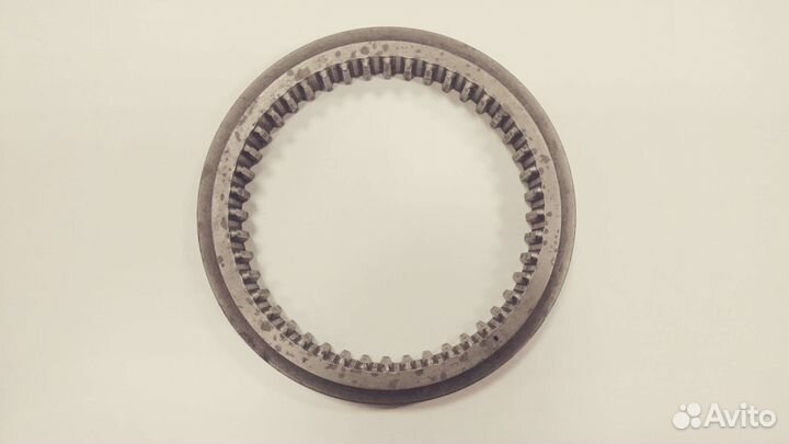 Кольцо синхрониз. шестерни задней передачи 1061