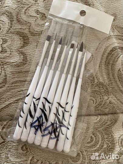 Кисти для маникюра