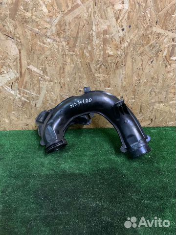 Патрубок воздушного фильтра Volvo Xc90 2015+