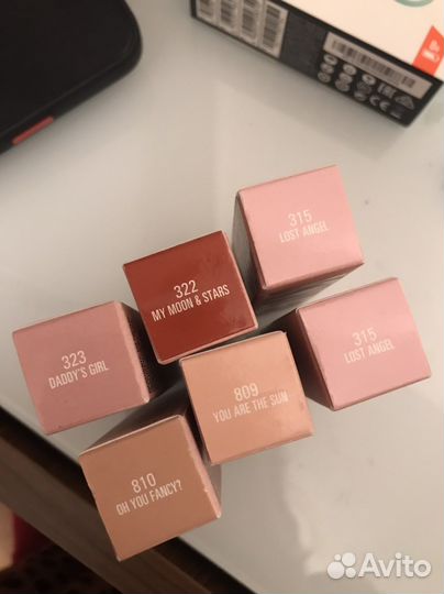 Блеск Kylie Jenner # 100,322,810,001