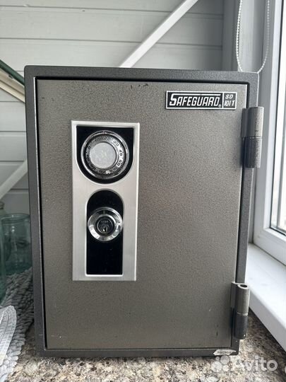 Сейф safeguard SD-101T огнеупорный