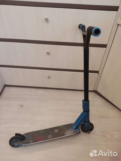 Трюковой самокат Tech Team TT duke 303