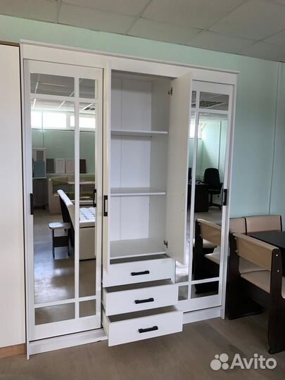 Шкаф-купе лорд Белый (новый)