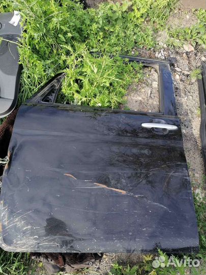 Продажв дверь авто