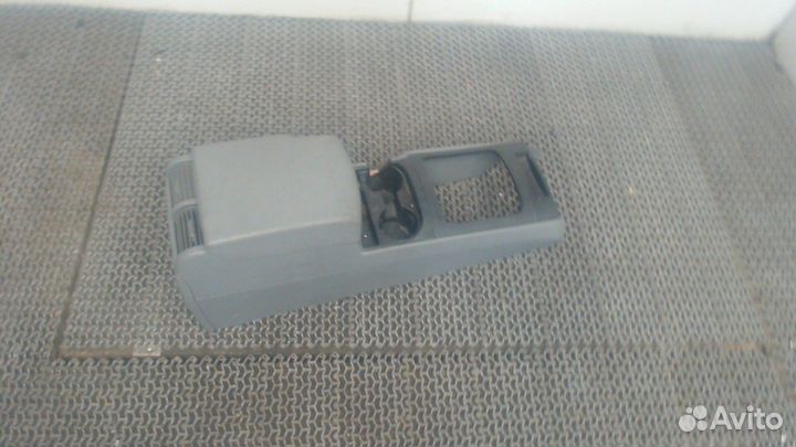 Консоль салона Jeep Grand Cherokee, 2006