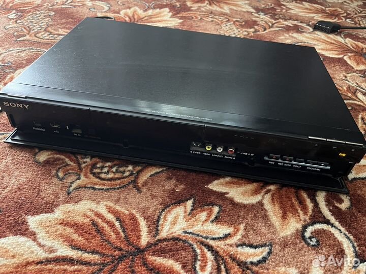 DVD-рекордер Sony Rmt-249p