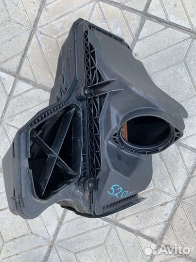 Корпус воздушного фильтра Ауди А4,А5,Q5