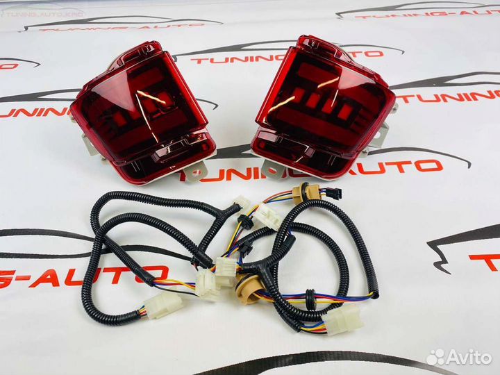 Катафоты в задний бампер Toyota LC 200 тюнинг D062