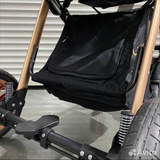 Коляска Luxmom