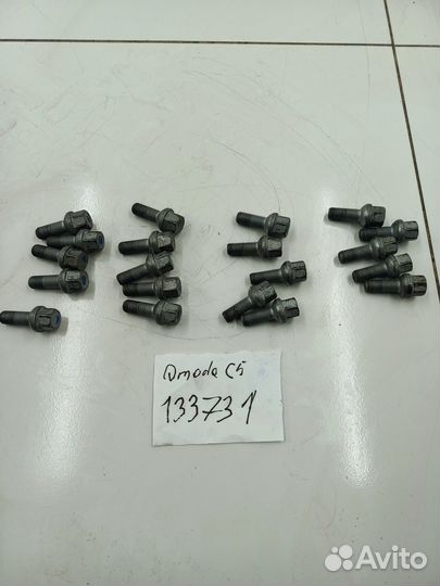 Комплект колесных болтов (20 шт.) (Omoda C5)