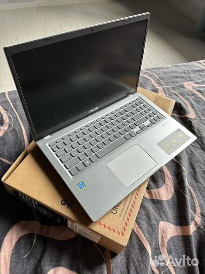 Ноутбук asus Laptop 15 F515JA-EJ671 серебристый