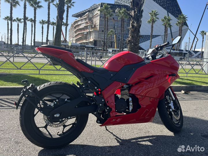 Электромотоцикл Ducati Panigale