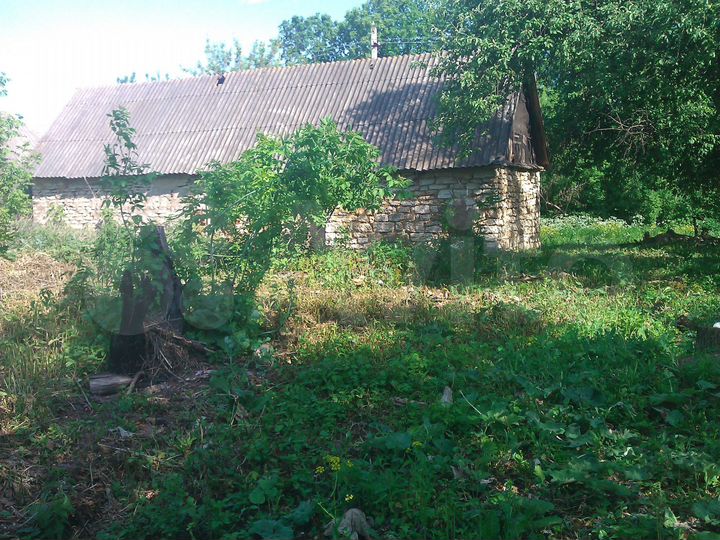 Дом 25 м² на участке 50 сот.