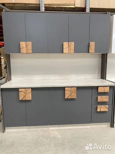 Кухня готовая матовая 2м в наличии от склада