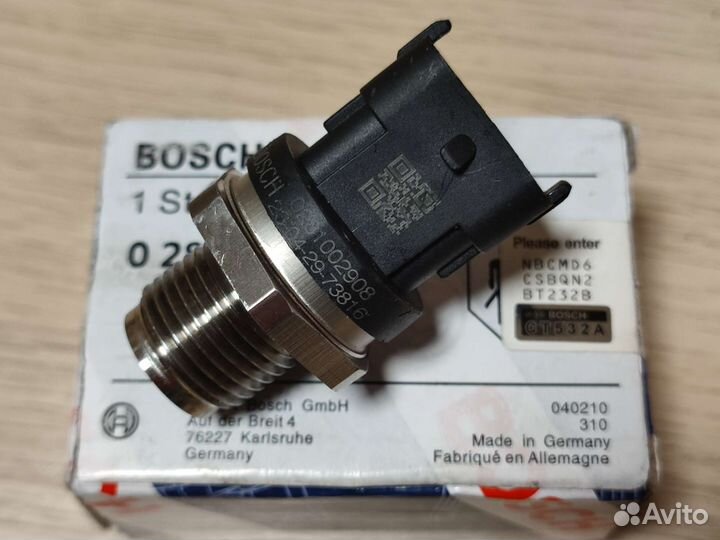 Датчик давления топлива в рампе bosh 0281002908