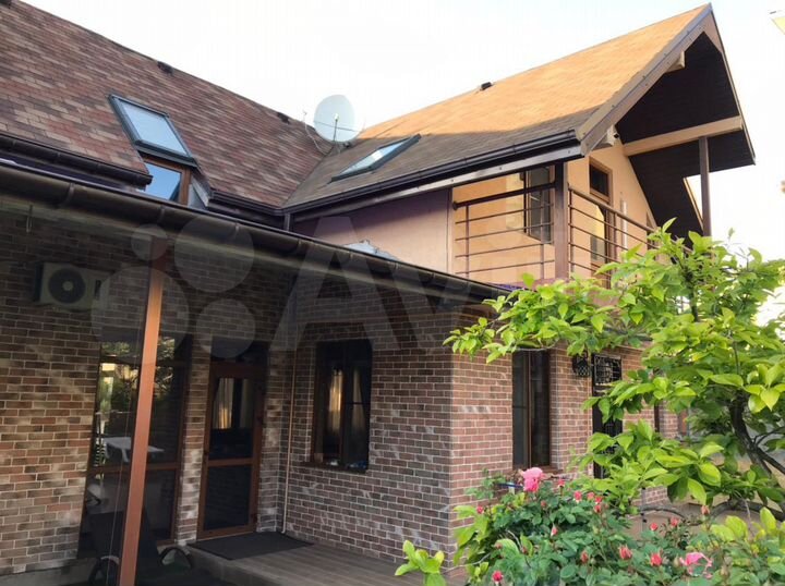 Дом 160 м² на участке 7 сот.