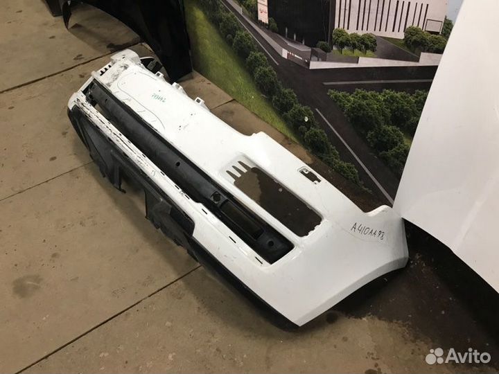 Бампер передний Land Rover Range Rover 4 2013