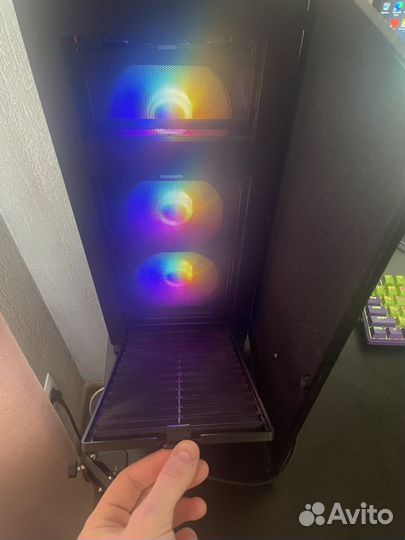 Игровой компьютер с монитором 165 герц