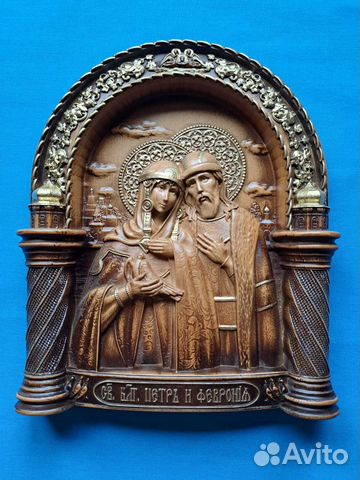 Резные иконы из дерева