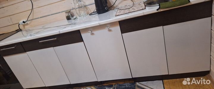 Кухонный гарнитур бу с мойкой