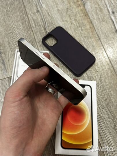 iPhone 12 mini, 64 ГБ