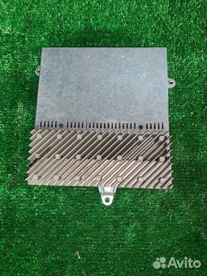 Усилитель магнитолы Bmw 5-Series E39 M52B25 1997