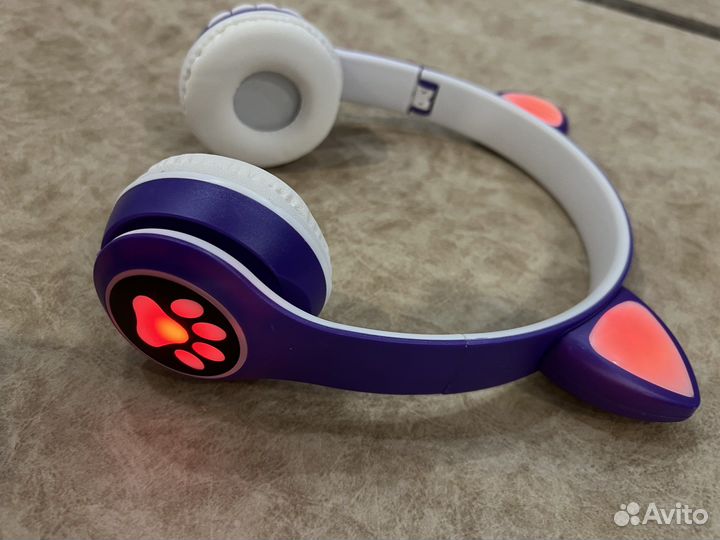 Беспроводные наушники новые