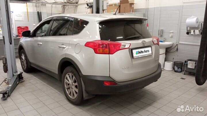 Toyota RAV4 2.0 МТ, 2014, 426 386 км