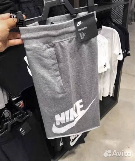 Шорты Nike