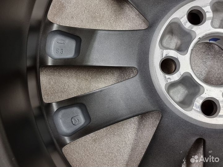 Новый ориг.диск Lexus RX F-Sport 4261A-0E070