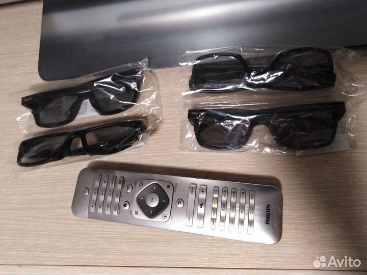 Телевизор Philips на запчасти