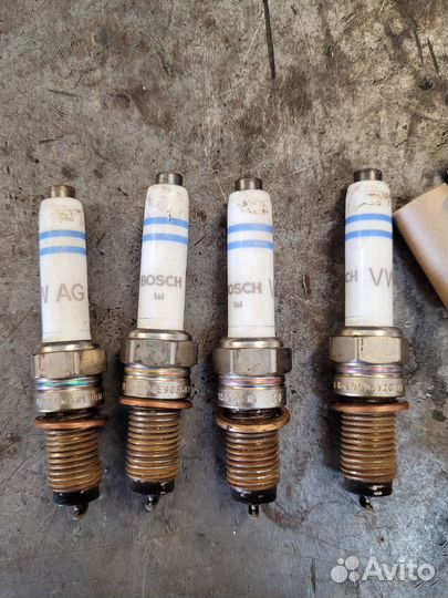Свечи зажигания 04E905612C (VW 1.4 TSI)