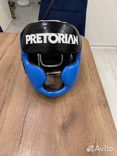 Боксерский шлем