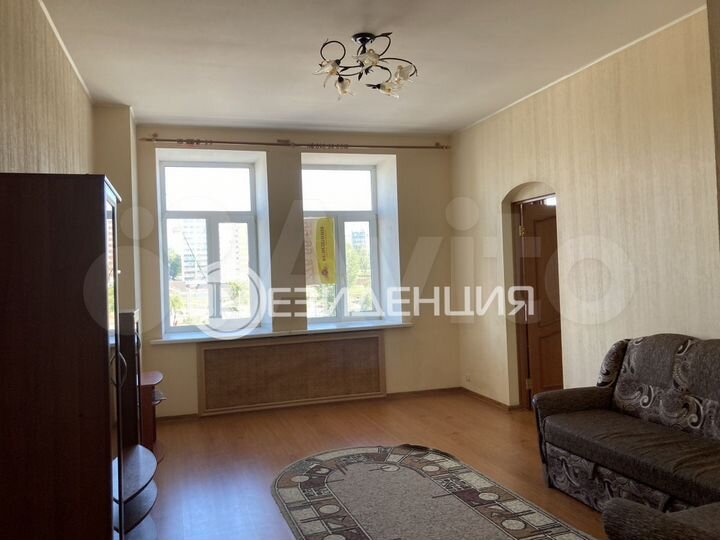 2-к. квартира, 60 м², 4/5 эт.